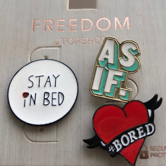 NWT Topshop set of pins - Picture 1 of 8